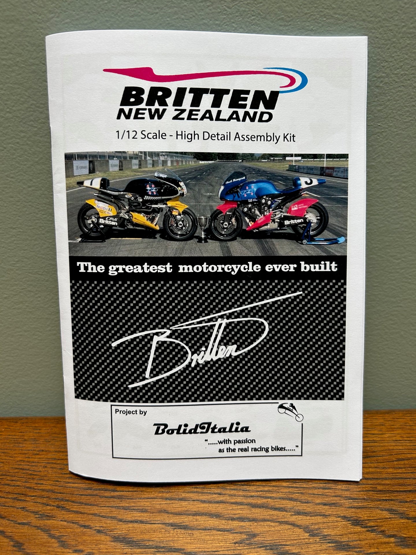 Britten Racer High detail Scale model Britten V1000 kitset – Britten Motorcycle Company